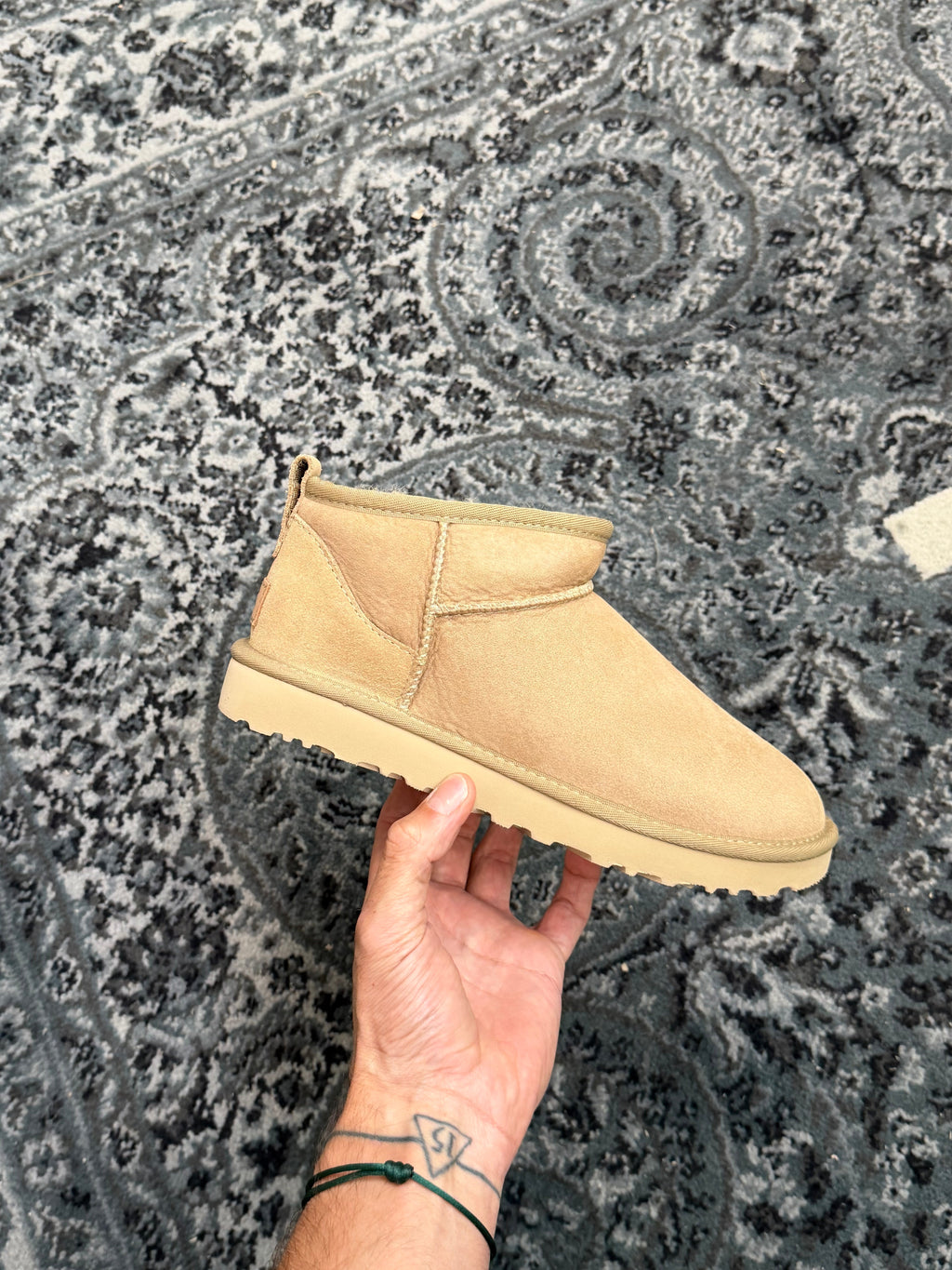 UGG Classic Ultra Mini Sand Damen