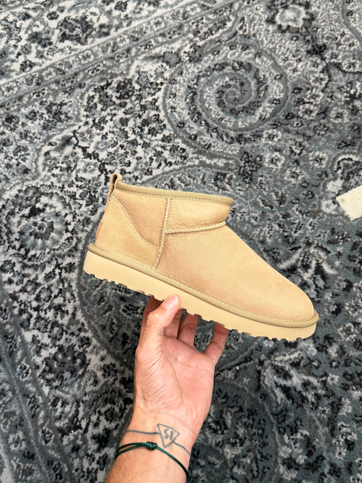 UGG Classic Ultra Mini Sand Damen