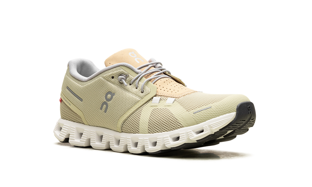 On Running Cloud 5 WMNS Sneaker in Haze und Sand für Damen. 5