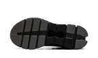 On Running Cloud X Z5 Damensneaker in All Black für Sport und Training. 6
