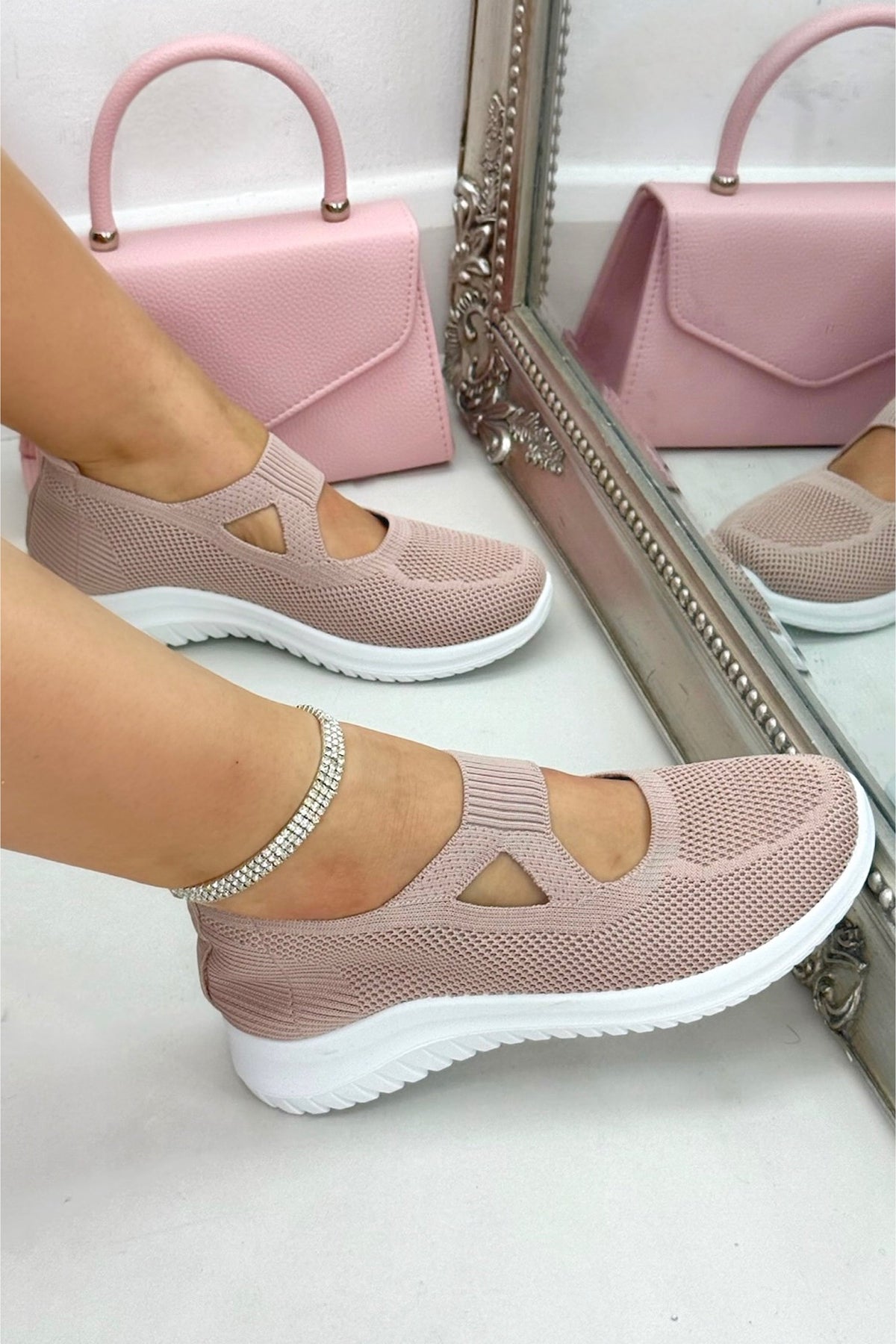 Strick-Sneaker Pink für Damen mit elastischem Design 2