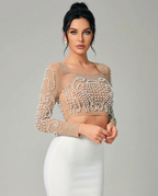 Elegantes perlenverziertes Midi Set für Frauen, ideal für besondere Anlässe. 4