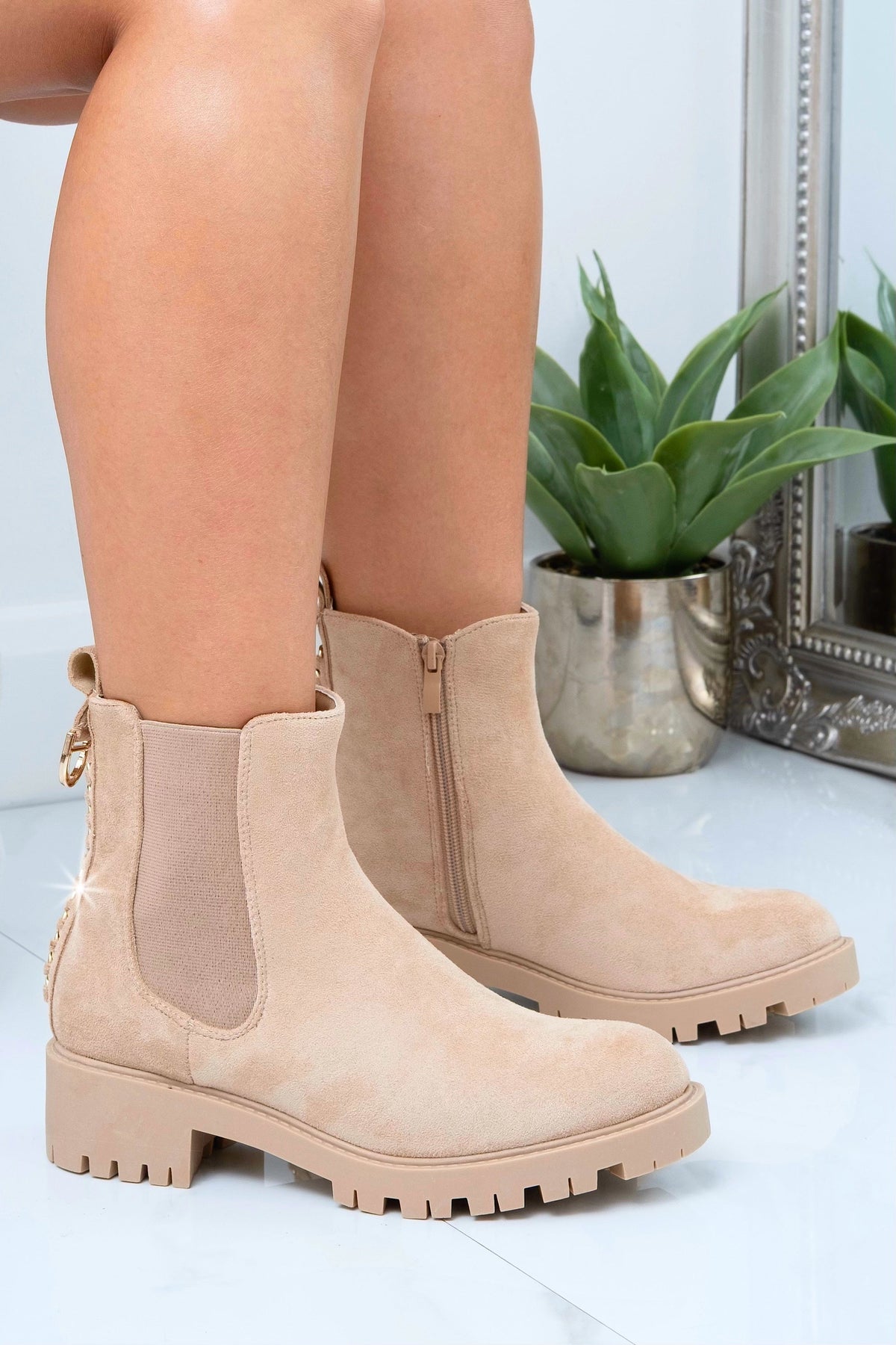 Glitzernde Chainstorm Stiefel in Nude für Damen 5