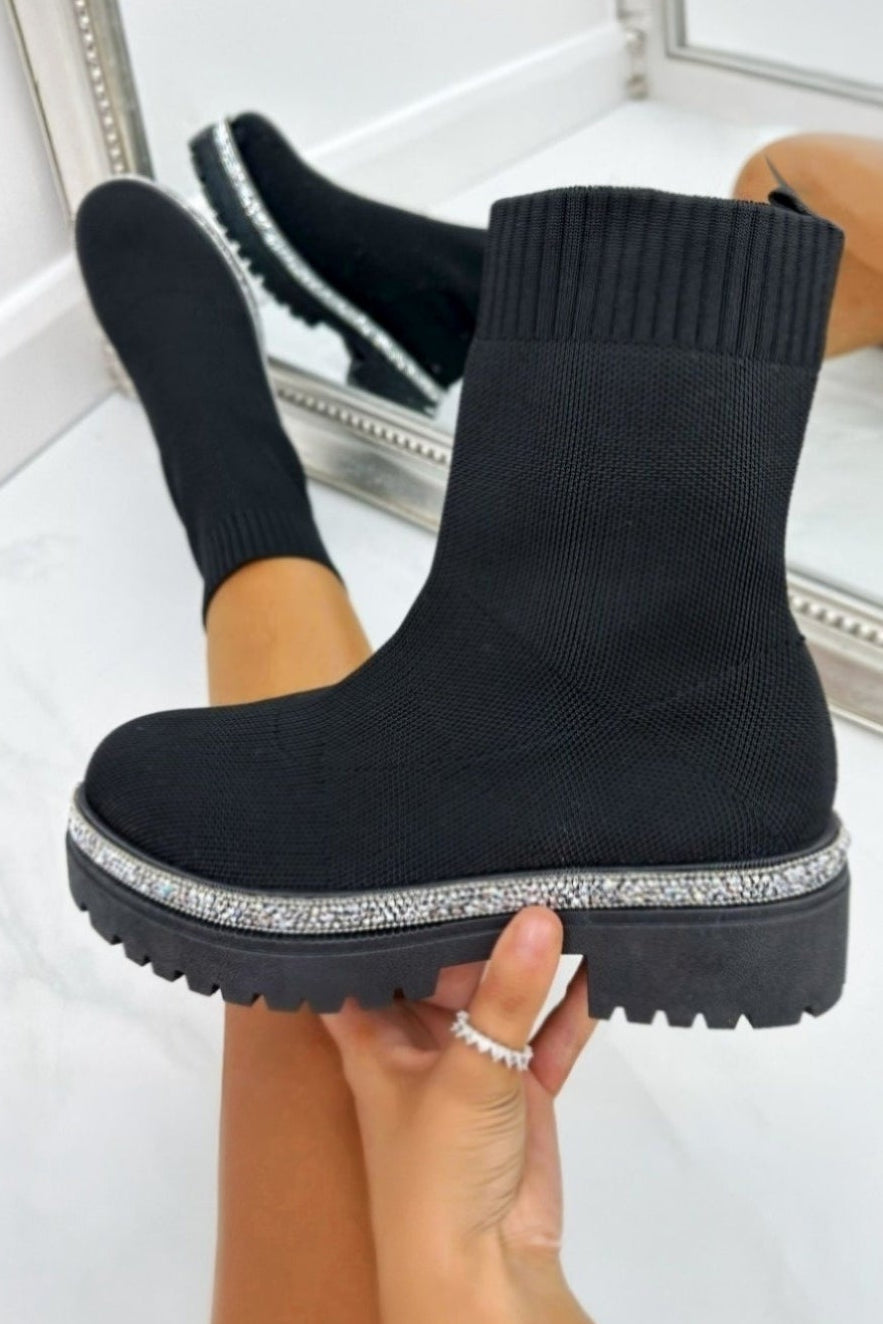 Glitzernde Stretch Chunky Sock Boots in Schwarz für stilvolle Herbst- und Winterlooks. 2