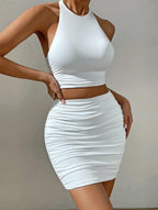 Elegantes Halter Crop Top und Raffung Minirock Set für Frauen. 8