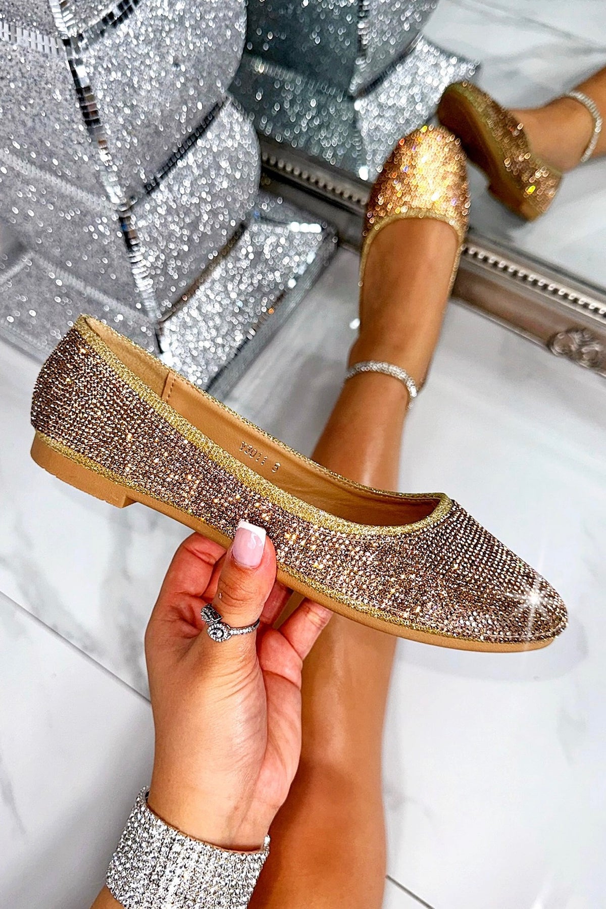 Kristall Stardust Flache Dolly Schuhe in Gold mit Glitzer 4