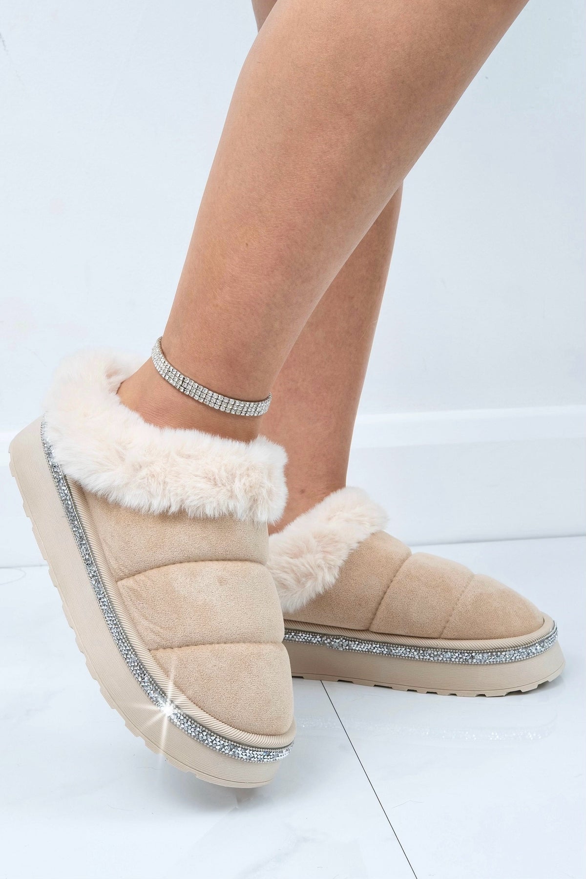 Kristallbesatz Weiche Touch Hausschuhe in Nude für Damen 5