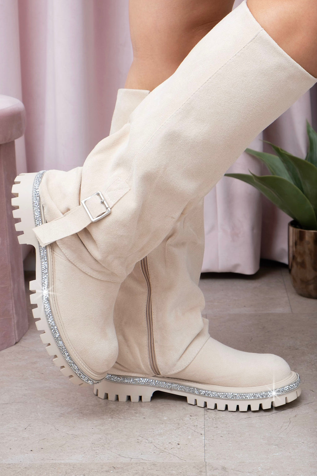 Kristallbesatz Wild Obsession Knöchelhohe Stiefel in Nude 5