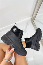 Kristallverzierte Plattform Stiefeletten in Schwarz, ideal für jeden Anlass.