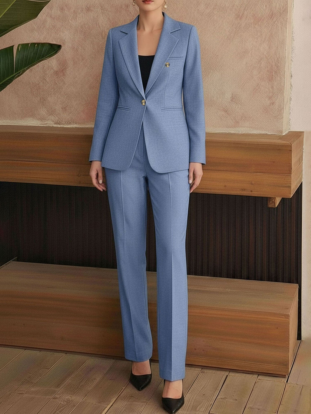 Elegantes maßgeschneidertes Blazer- und Hosen-Set für Frauen. 2